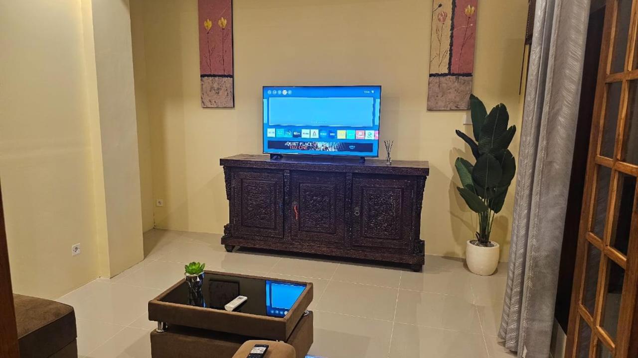 Suci'S Friendly Apartments Mataram Ngoại thất bức ảnh