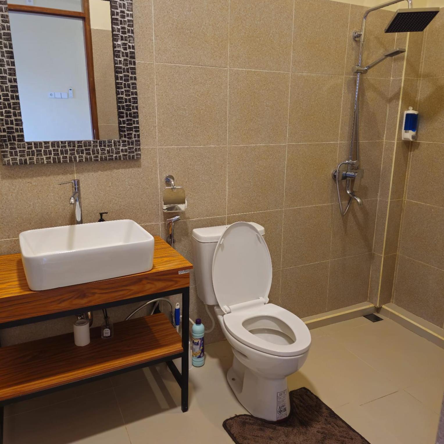 Suci'S Friendly Apartments Mataram Ngoại thất bức ảnh